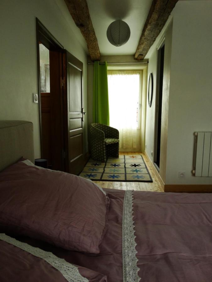 Saint-Sauveur-la-PommerayeLe Relais住宿加早餐旅馆 外观 照片
